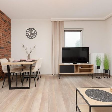 Modern One Bedroom Apartment With Parking In Lodz By Renters Prestige Exteriör bild