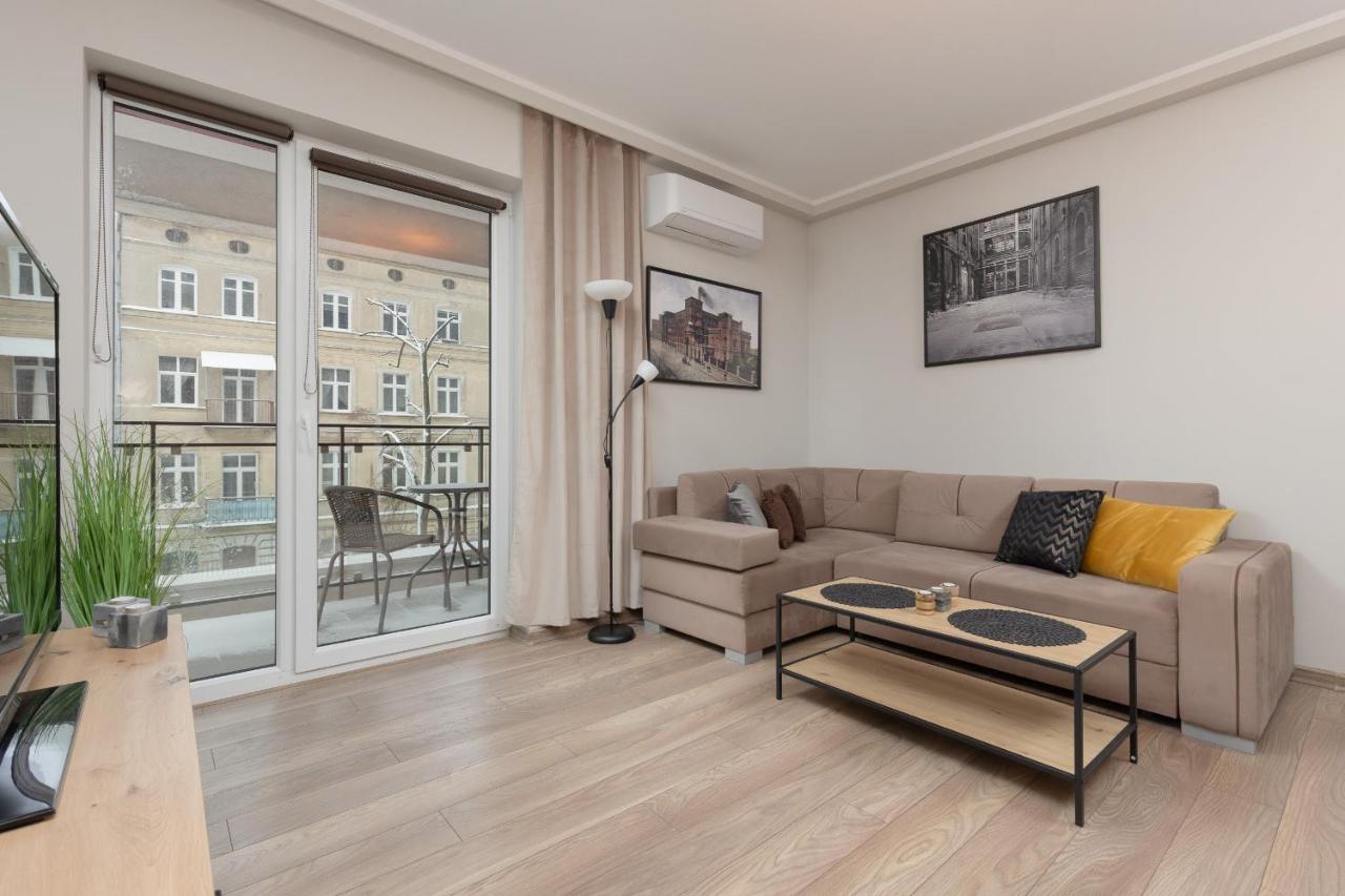 Modern One Bedroom Apartment With Parking In Lodz By Renters Prestige Exteriör bild